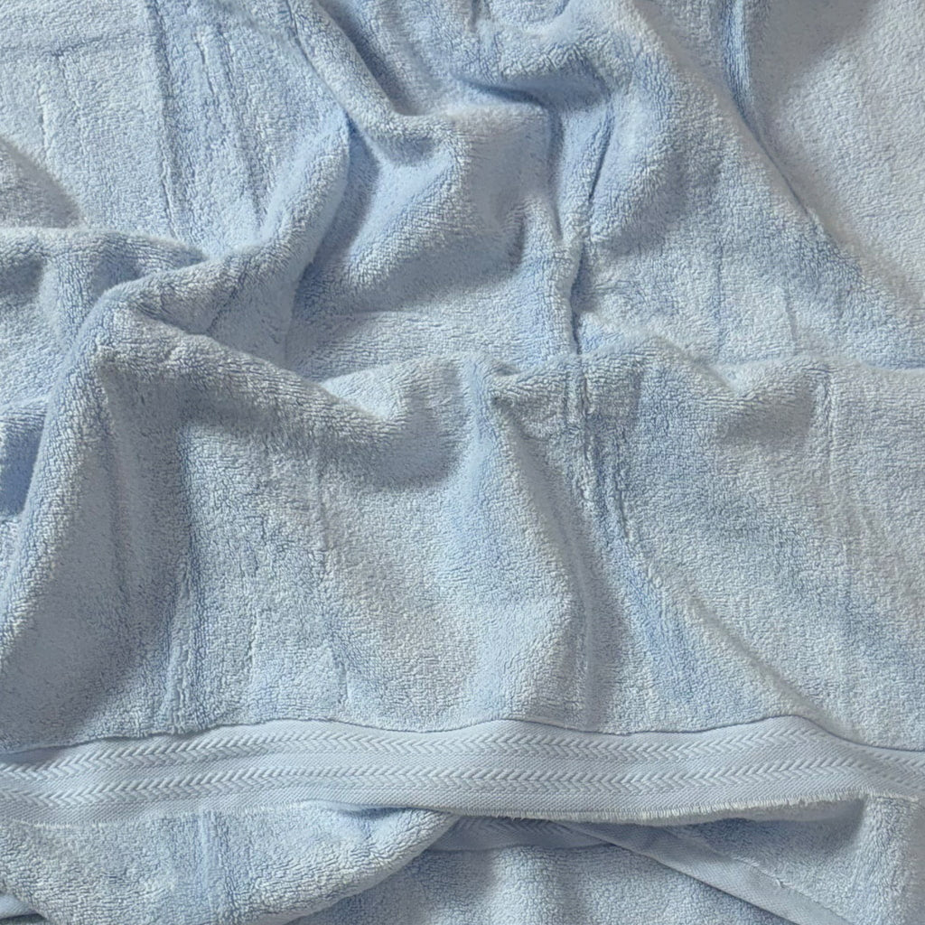 Light Blue Zero Twist Bath Towel