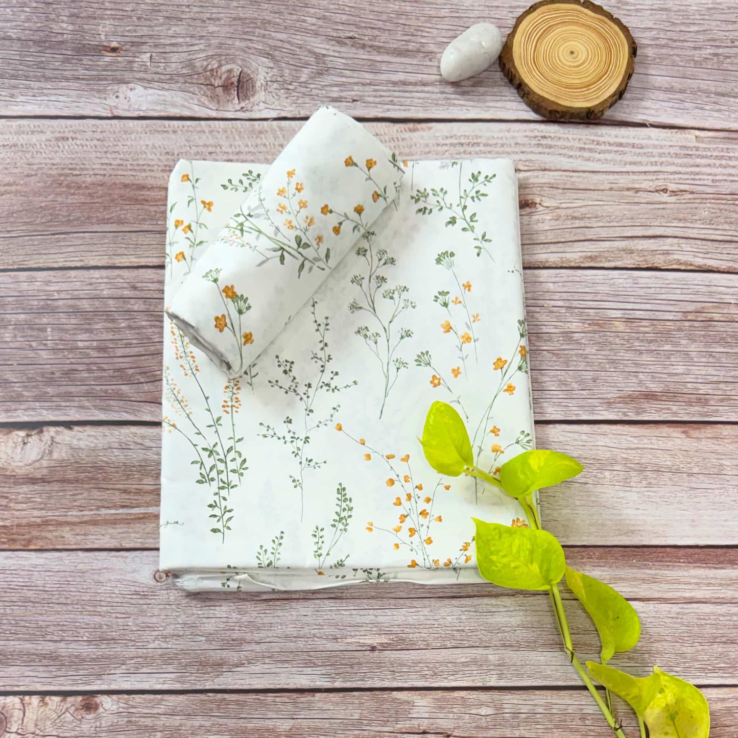 Small Orange Flower Print 200TC Single Bedsheet