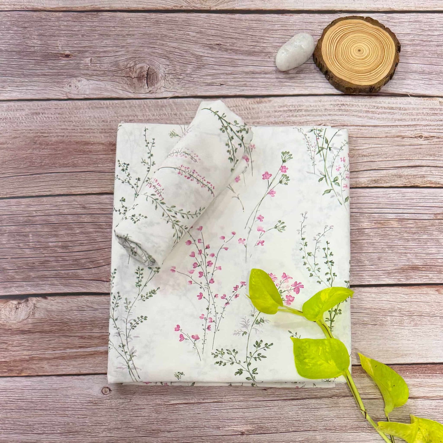 Small Pink Flower Print 200TC Single Bedsheet