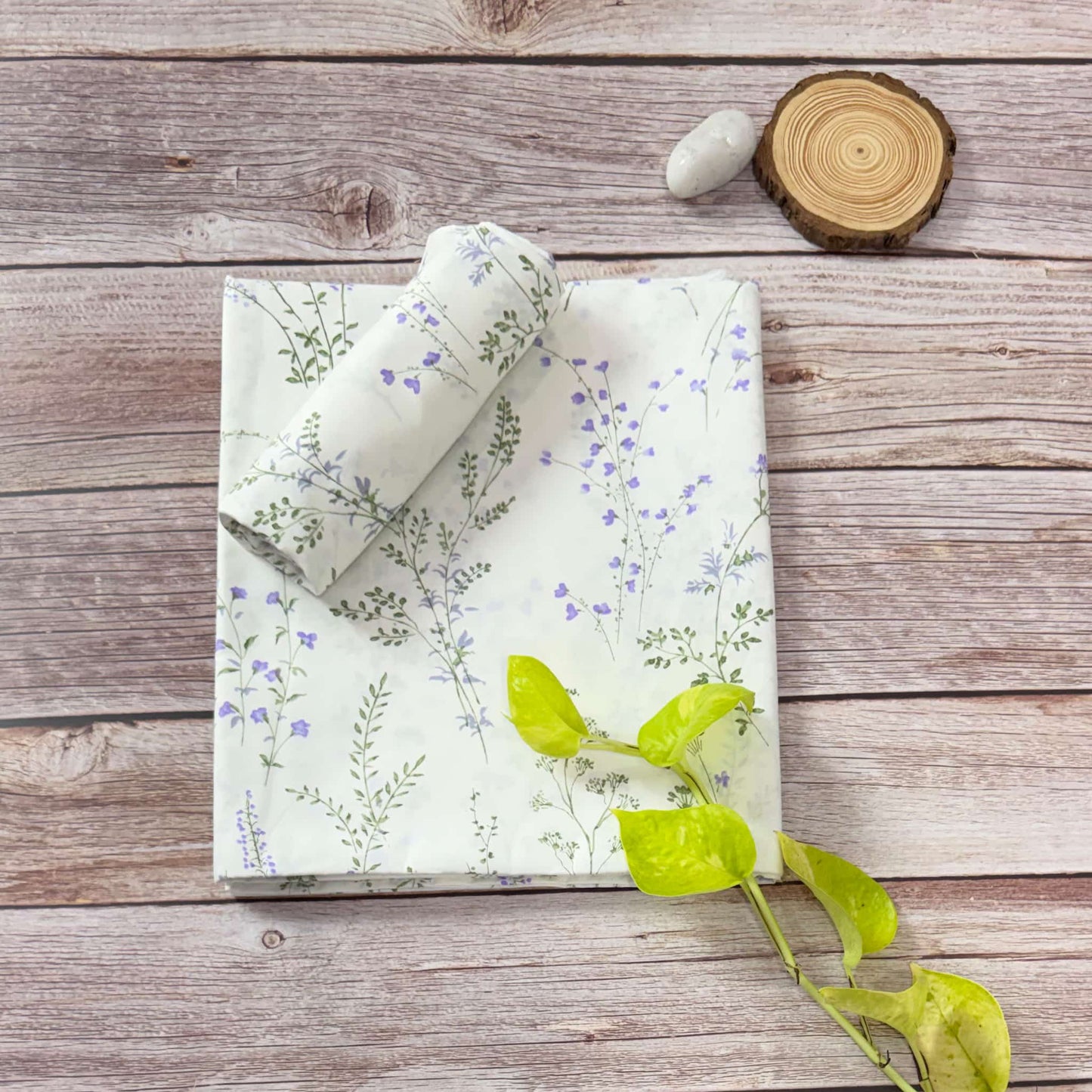 Small Lavender flower Print 200TC Single Bedsheet