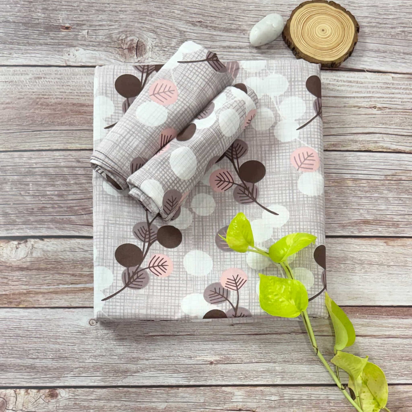Floral With Geometric Elements Queen Size Bedsheet
